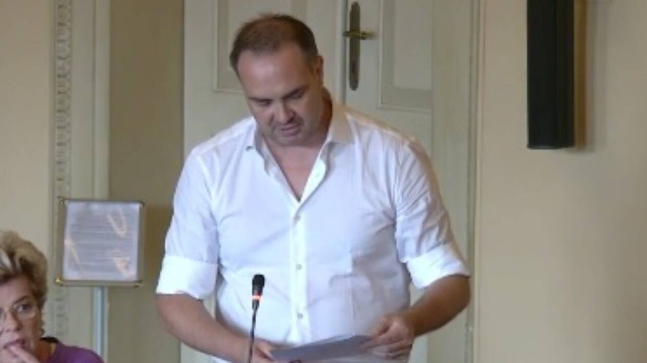 Giacobazzi (Fi): 'Modena capitale del caos rifiuti'