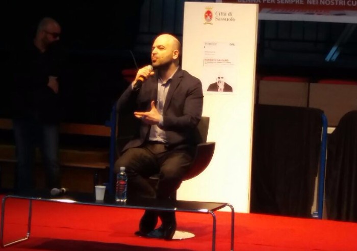 Saviano a Sassuolo: 'Ha perso chi mi voleva far tacere'