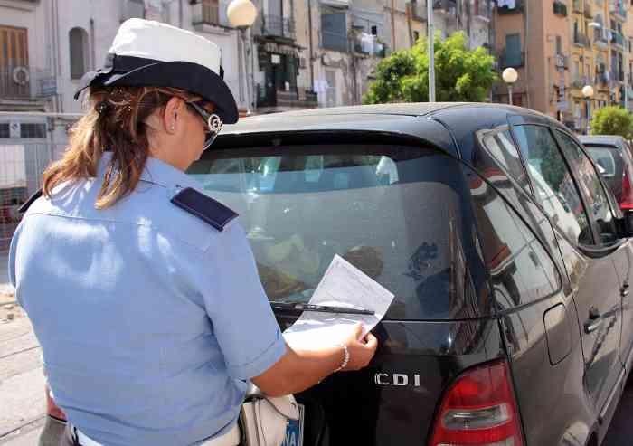 Vigili Cavezzo, in tre mesi 200 multe