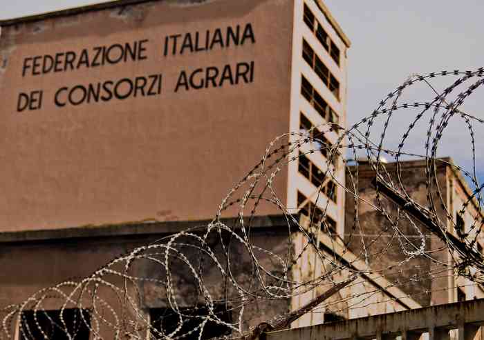 'No al rifinanziamento del sistema consorzi agrari'