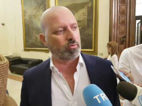 Bonaccini sale in cattedra e bacchetta il Pd Emiliano-Romagnolo