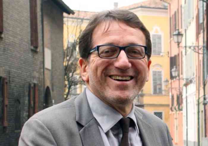 Legge contro la propaganda fascista, il sindaco Muzzarelli attacca il M5S: 'Sposa la destra'