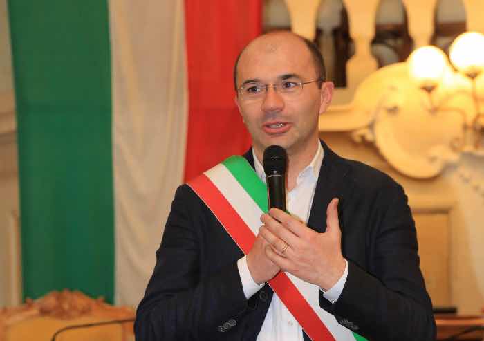 Mafie, cade l'accusa di minacce al sindaco di Reggio Emilia