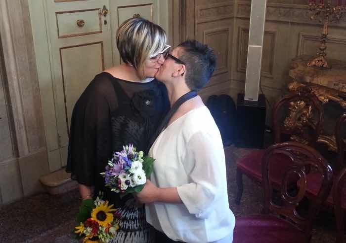Gay, a Bologna tagliato il traguardo delle 100 unioni civili