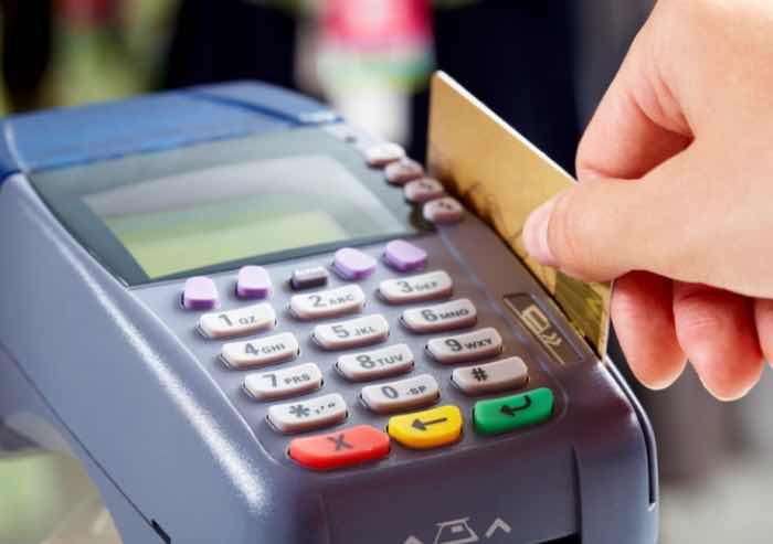 Fisco, in arrivo multe per chi non accetterà il pagamento col bancomat