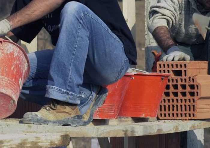 Le imprese italiane arrancano, aumentano del 20% quelle degli immigrati