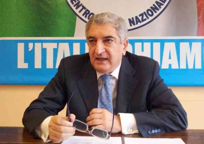 Foti (Fdi): 'Riformare o abolire Atersir'