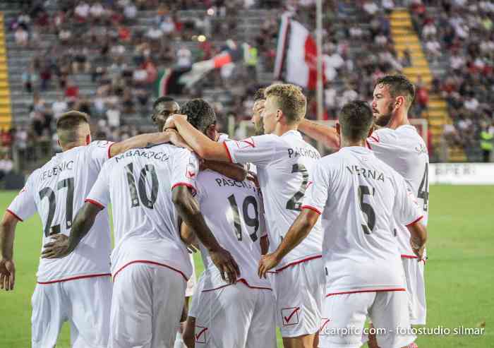 Carpi, e luce fu: contro Novara vittoria con black out