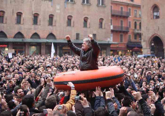 Dieci anni fa nasceva a Bologna il M5S, Grillo: 'Siamo ed eravamo al posto giusto'