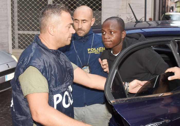 Stupri Rimini, fu violenza brutale. Carcere per i tre minori arrestati