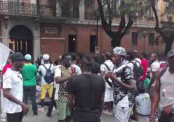 Crollo degli sbarchi, ma l'8% di chi arriva è dirottato in Emilia Romagna