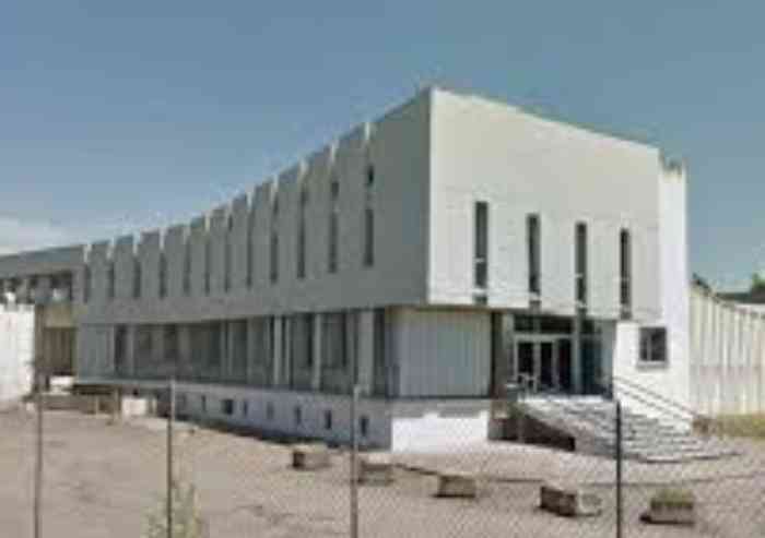 Demolizione ex Arbe grafiche, i 5 Stelle ammettono: 'Dovevamo votare no'