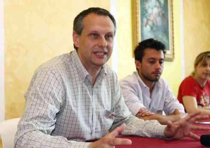 'Caro Pd, il sindaco può benissimo dialogare con Aec e Cmb'
