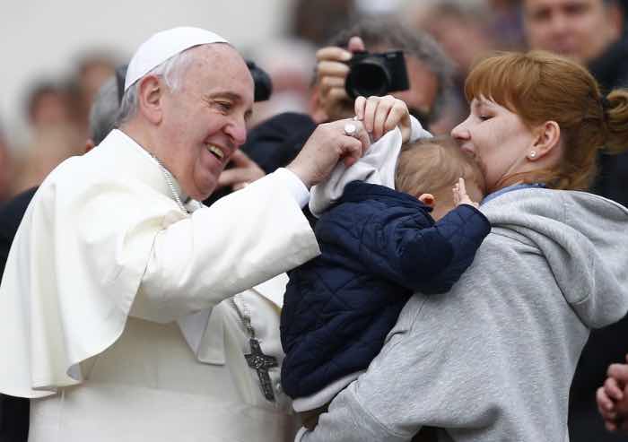 Correzioni al Papa sulla 'Amoris Laetitia': la DC è con il Santo Padre