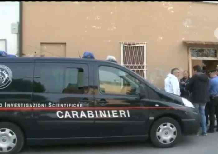 Anziana trovata morta in casa, intervengono i Ris