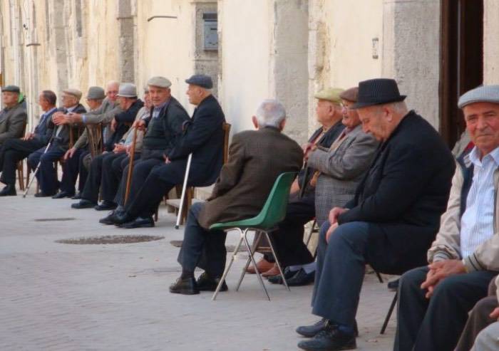 Ocse: Italia tra paesi più vecchi, giovani senza lavoro