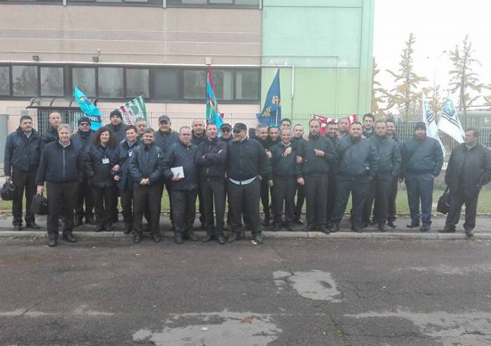 I lavoratori Seta ai cittadini: 'Ecco perché scioperiamo'