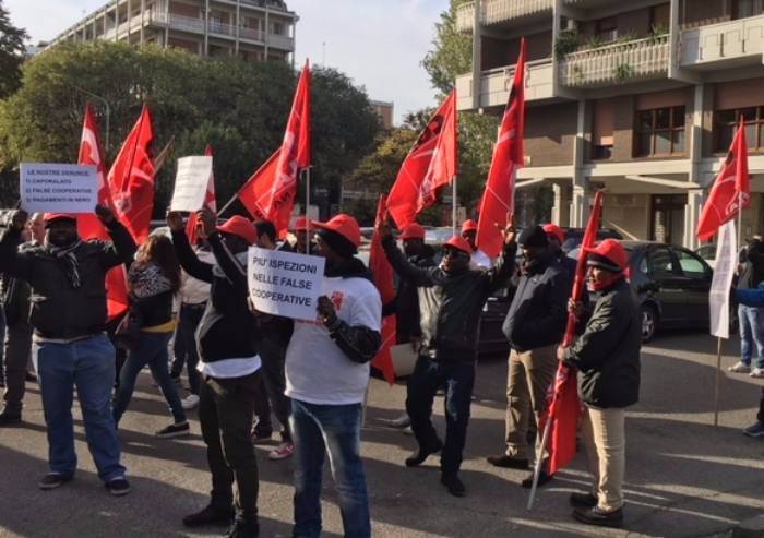 Il dramma di Castelfrigo a Fico: 'No diritti significa no qualità'