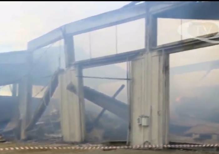 Incendio di rotoballe in località Cavazzona