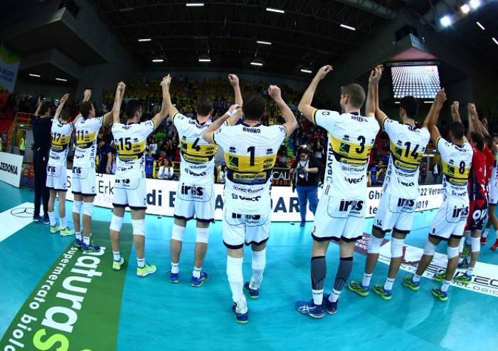 Volley, prova di forza Azimut Modena a Vibo