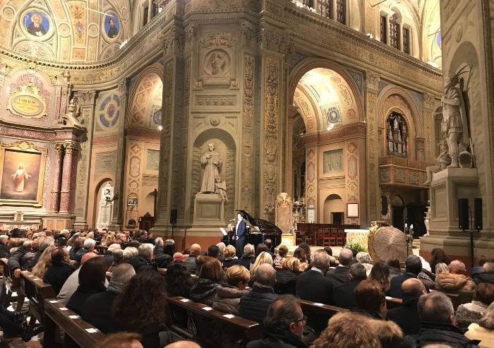 Carpi, concerto di Natale, tutto esaurito in cattedrale