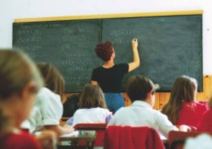 'Troppi stranieri in classe, i nostri bambini non imparano più