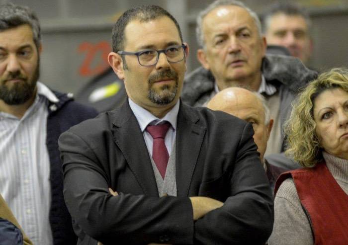 Foibe, Pd Modena, Fava: inaccettabile lo striscione inneggiante a Tito