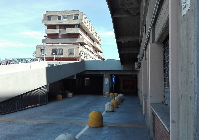 Erre nord, molestava giovani donne, espulso turco irregolare