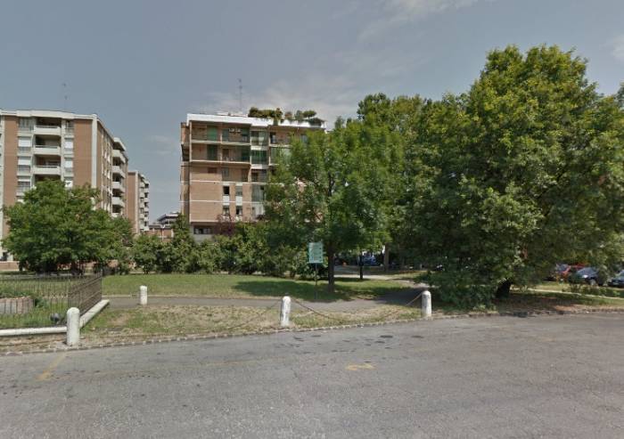 'Minorenni fumavano e spacciavano Marijuana nei giochi del parco'