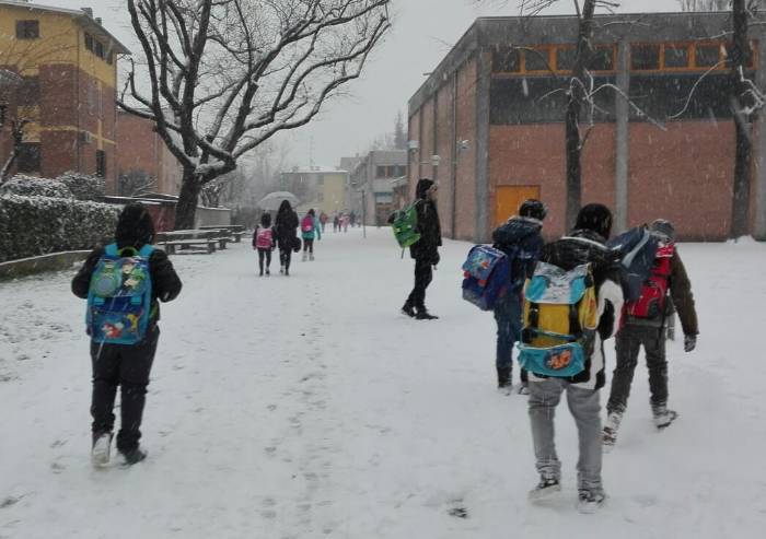 Gelicidio, scuole chiuse ovunque, Modena esclusa
