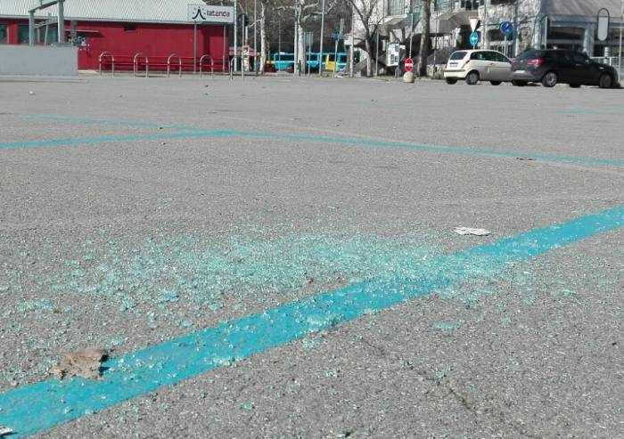 Razzia su auto in sosta: arrestato clandestino tunisino