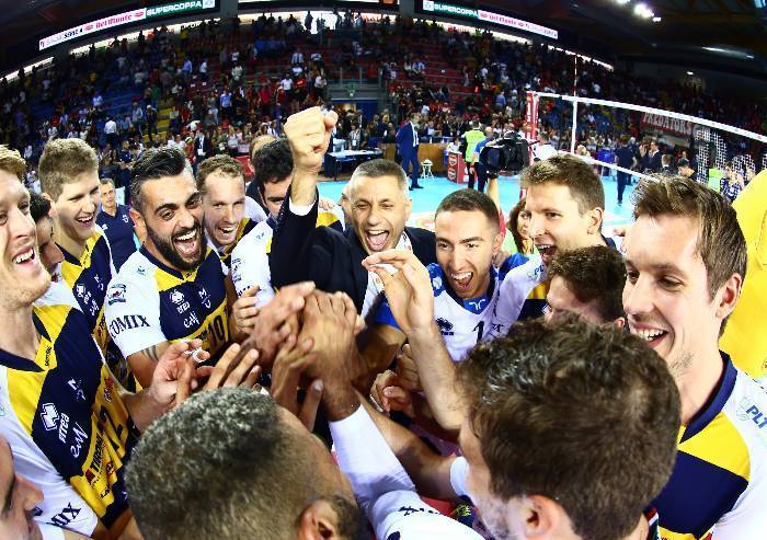 Azimut vince a Milano e vola in semifinale