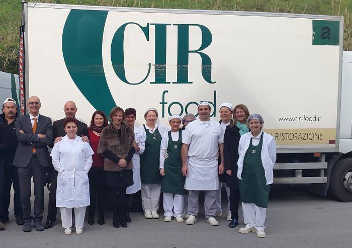 Mensa scuole, il Comune ritocca al rialzo il contratto con Cir Food