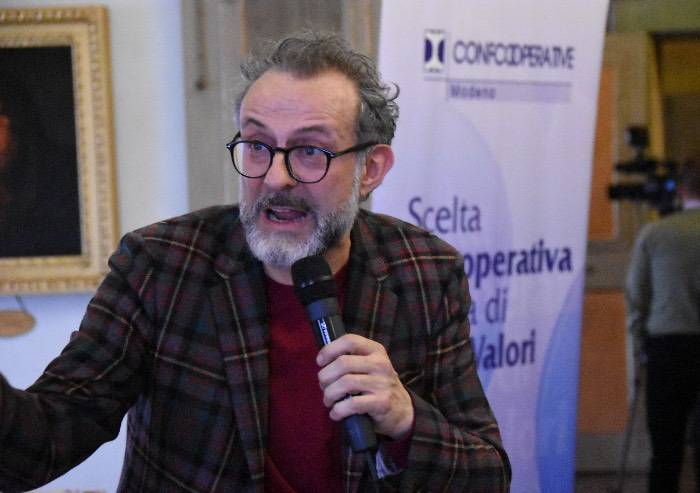 Lo chef Massimo Bottura ha premiato gli aspiranti cooperatori