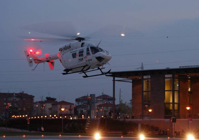 A Montese l'elicottero del 118 atterra anche di notte