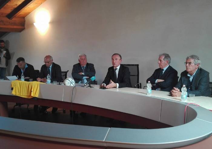 Modena calcio, Samorì al Comune: 'Non ho intenzione di rispondere'