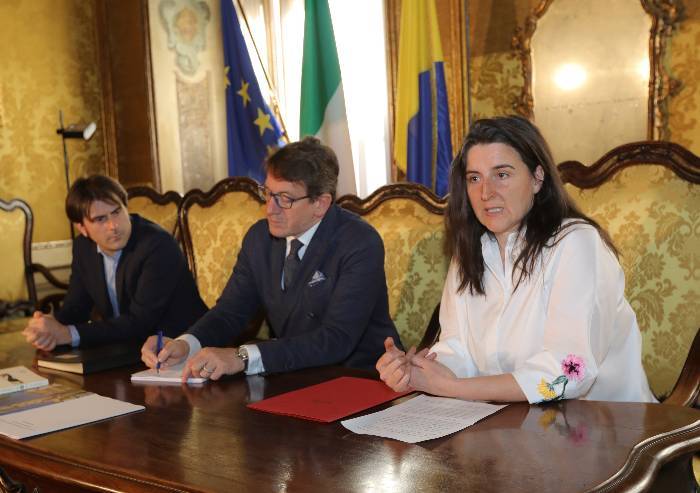 'La svolta green del sindaco è una farsa grossolana e imbarazzante'