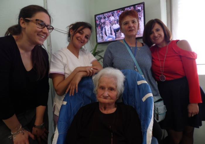 Ivalda spegne 103 candeline