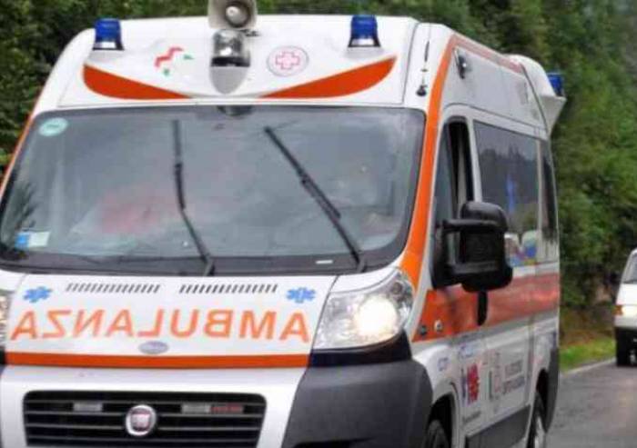 Esce di strada, donna grave