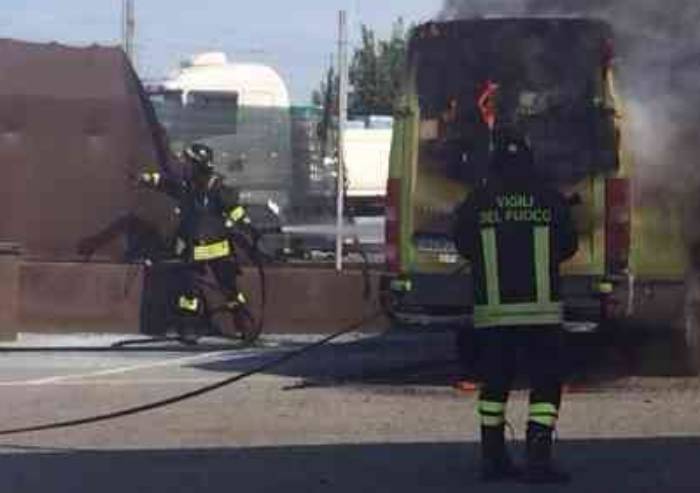 'Vigili del Fuoco senza neppure dotazioni di protezione individuale'