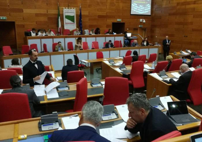 'Ufficio di Presidenza, i Cinque stelle vogliono tutte le poltrone'