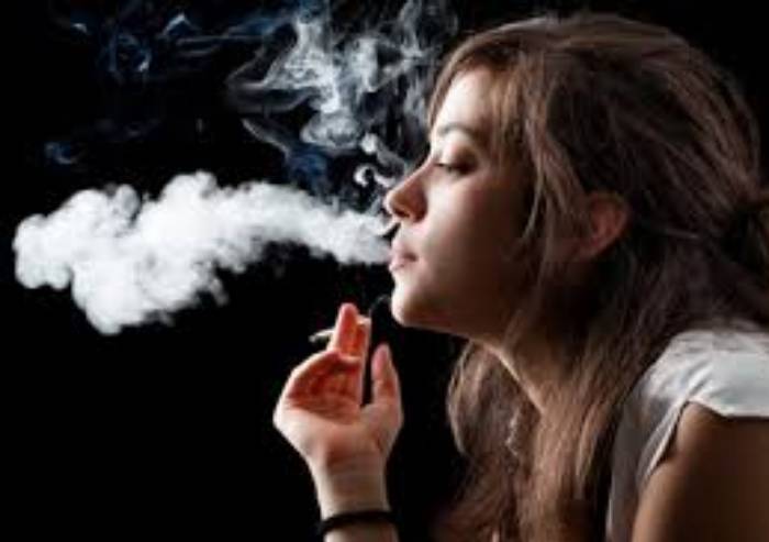 A Modena fuma un modenese su quattro, uno su tre tra i quindicenni