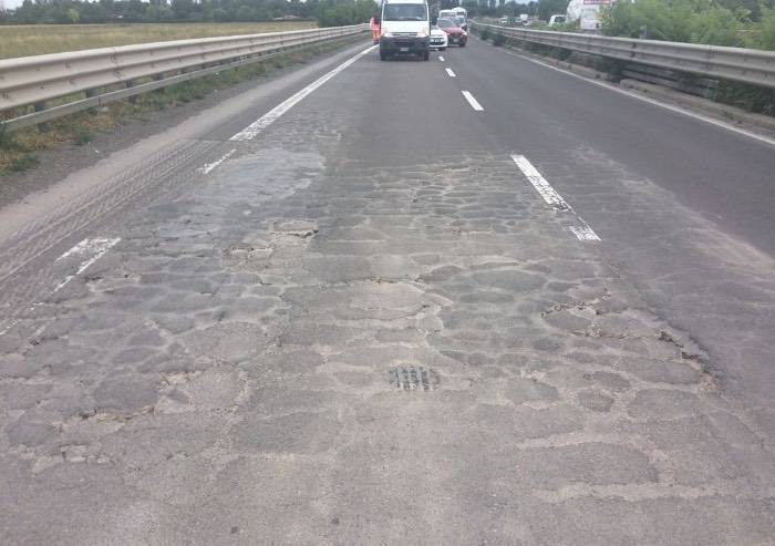 Muzzarelli scrive ad Anas: 'Lavori non adeguati sulle nostre strade'