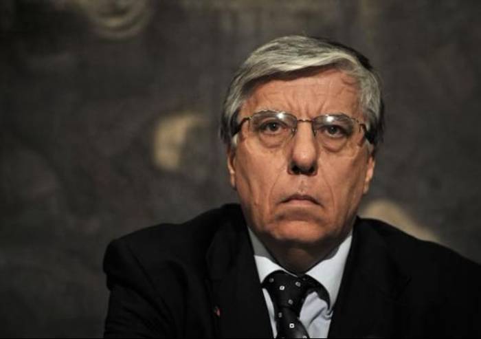 Giovanardi gelido sulla Santoro: 'Auguri'