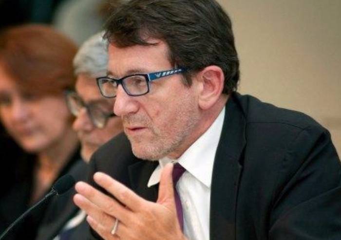 'Tesauro sofferente anche fisicamente, non poteva risolvere i problemi'