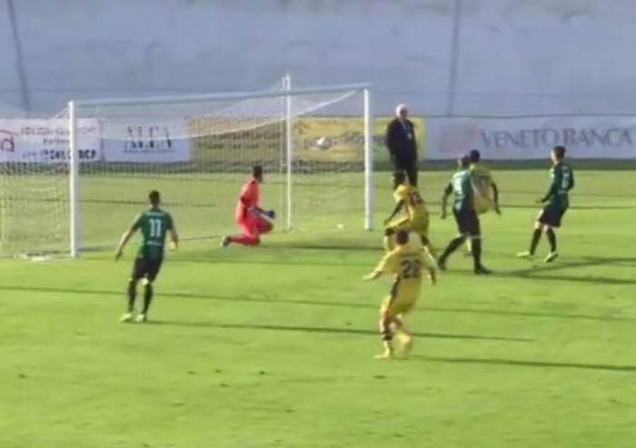 Genova, lutto nazionale, rinviato il debutto Modena in Coppa Italia