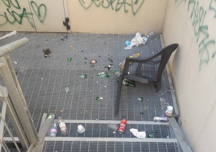 'Novi Park tra degrado, escrementi e rifiuti'