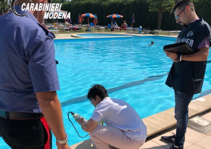 Carica batterica elevata: chiusa la piscina in centro fitness