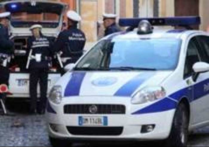Chiede asilo e vende droga, arrestato al parco XXII aprile