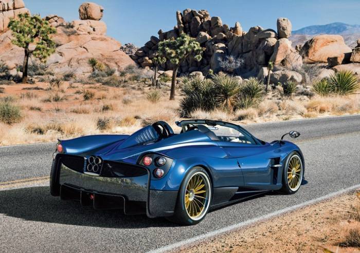 La Pagani Huyara Roadster in mostra a Sassuolo